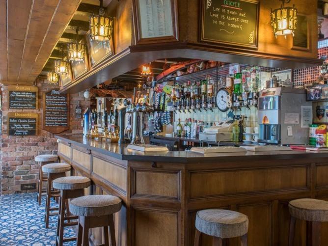 The Olde Peculiar Hotel Rugeley Bagian luar foto